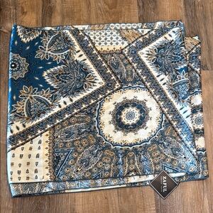 Zaful Blue and Cream Scarf